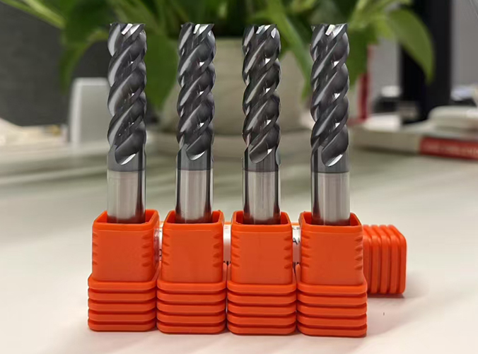 年关将至,钨钢铣刀涨势迅猛,企业应战or观战?